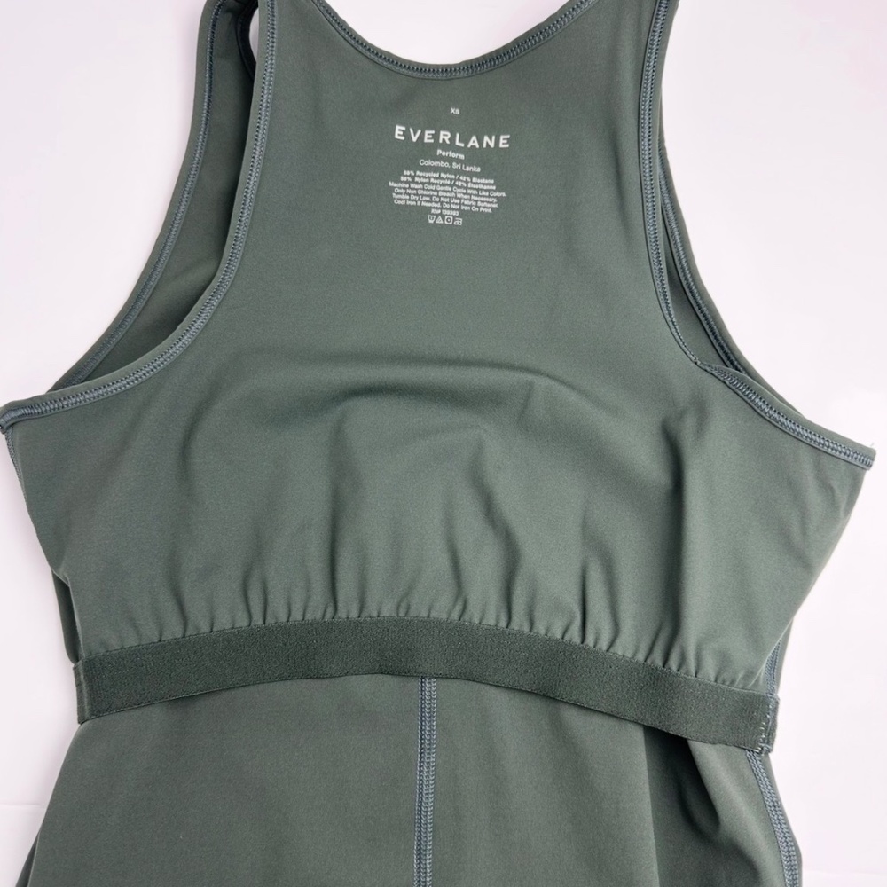 EVERLANE THE PERFORM TANK - Picture 7 of 8
